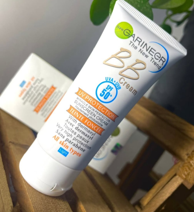 بی بی کرم پوشش بالای گارنیر اصل تک رنگ بژ