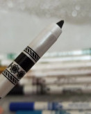 مداد شمعی دو کاره برند ام ان ، خط لب و خط چشم با رنگبندی جذاب