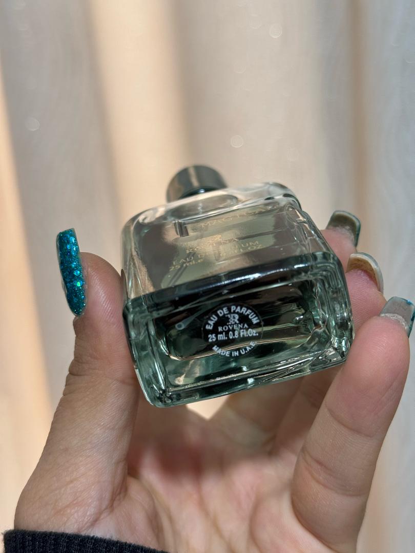 عطر ادکلن مگاماره با رایحه خنک و دریایی