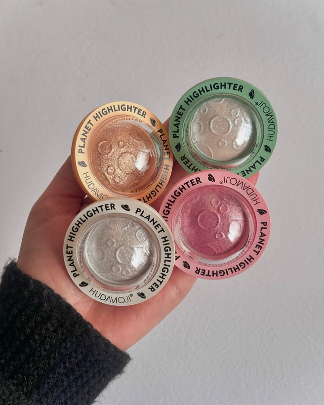 هایلایتر فضایی هدی موجی طرح شیگلم با پیگمنت دهی عالی