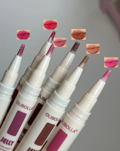 لیپ بالم یا لیپ گلاس ژله ای اولی بولا مدل پیچی